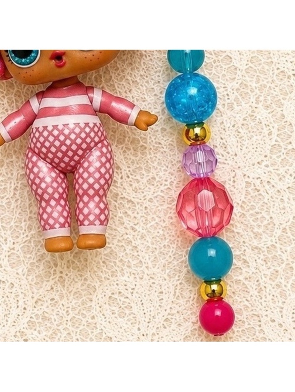 LOL Surprise Pink Hair Doll Keychain Beaded Charm Backpack Purse Accessory - Picture 3 of 3